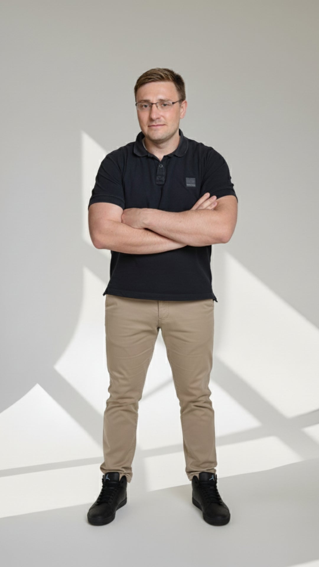 Photo of Fabian Hans founder of ÆR